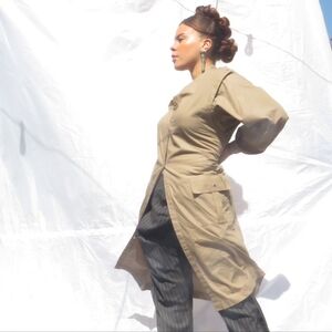 BUTTON SHOULDER DRESS